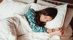 3 Gimmicks That Actually Help You Sleep Better