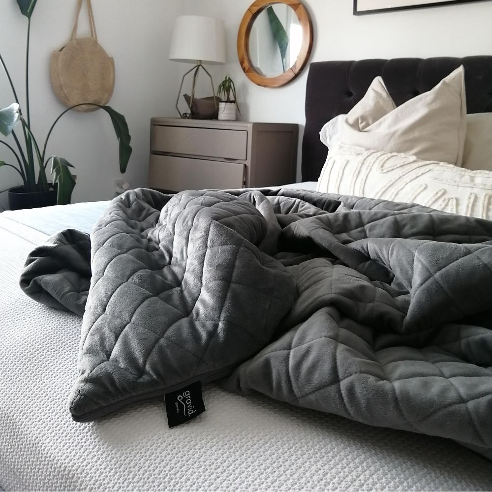 A Weighted Blanket Weight Guide for Beginners